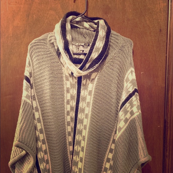 Shaw - Picture 1 of 2